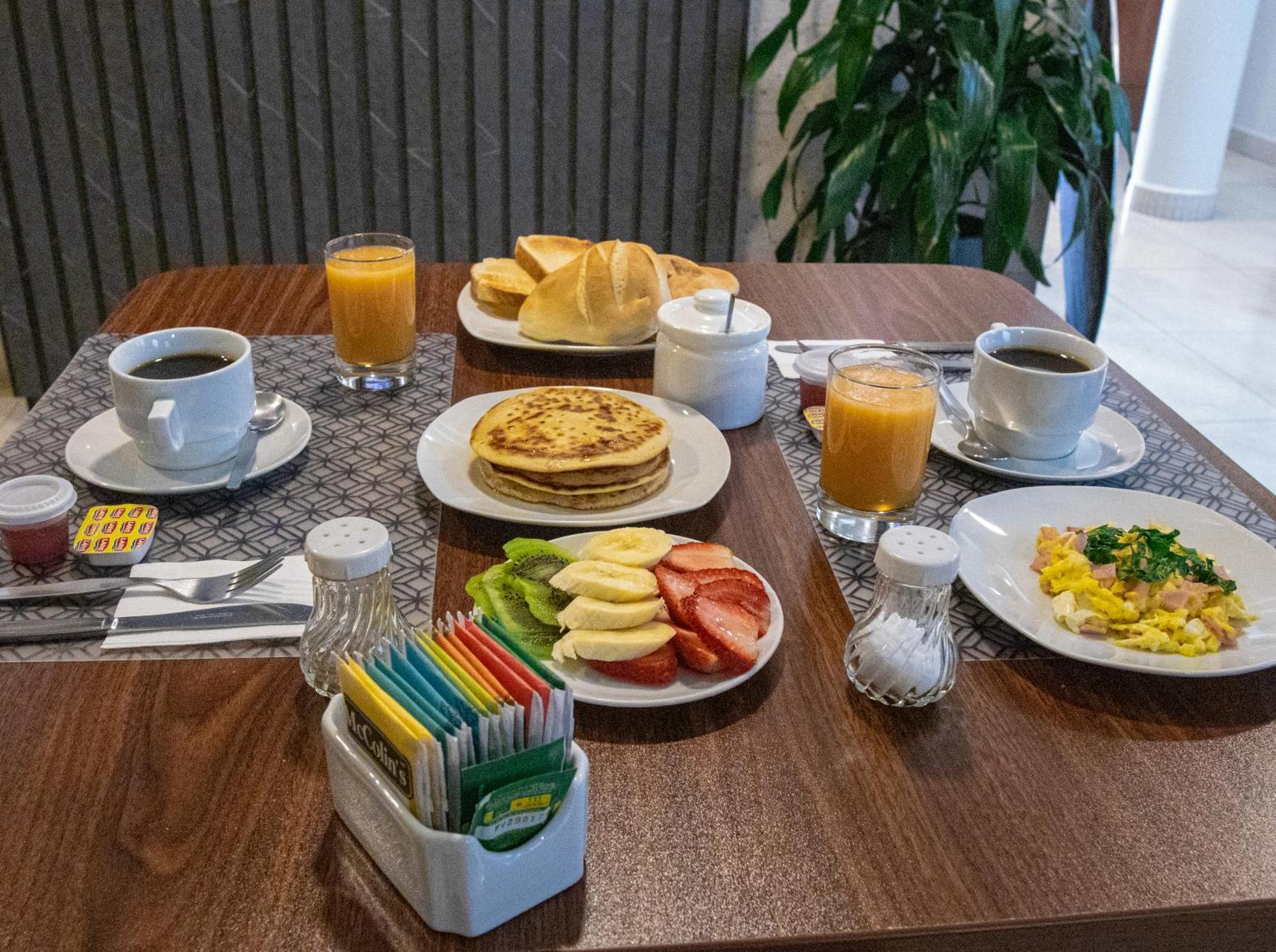 Bella Aqp Hotell Arequipa Exteriör bild